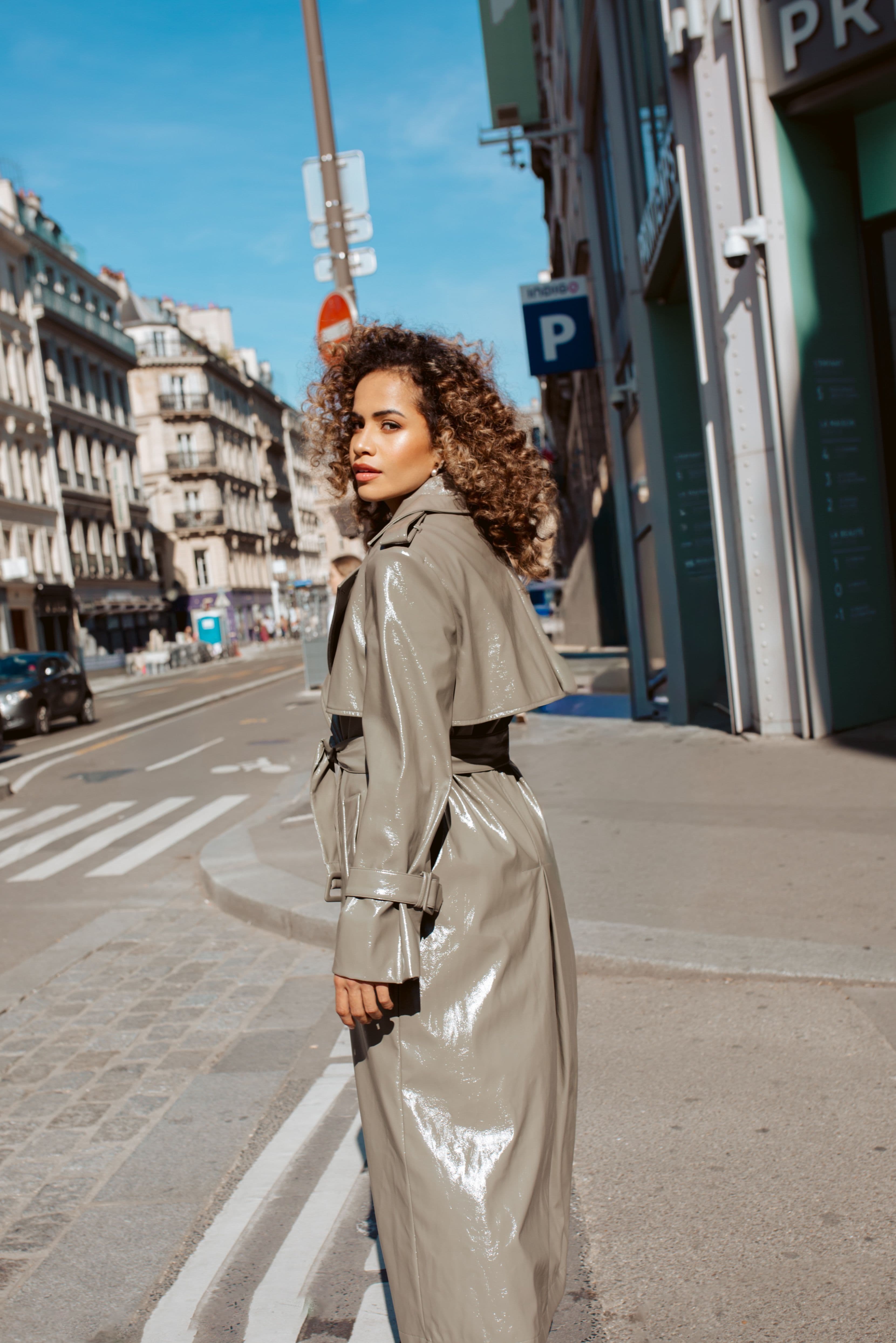 Paris Fashion Week x Mary Fowler L'Oreal Paris